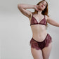 Model 5'7" 32B wears bra XS bottom M