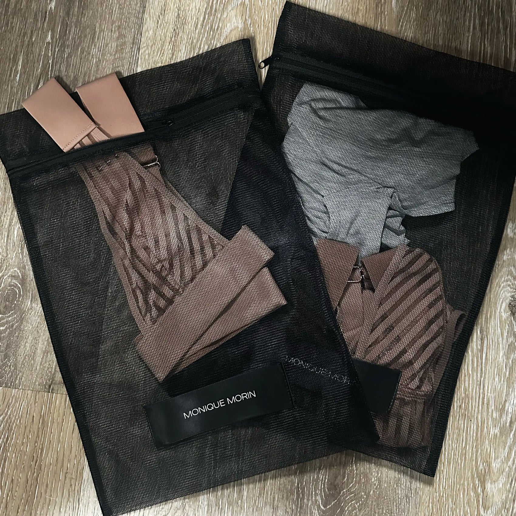Laundry Pouch Black - Monique Morin Lingerie