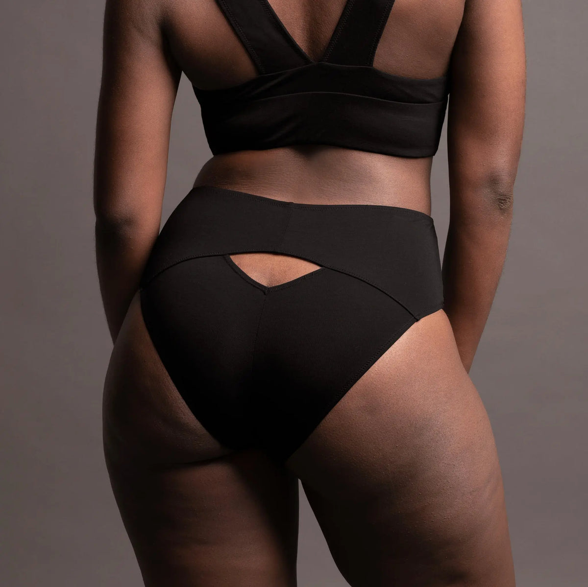 Caress Brief - Monique Morin