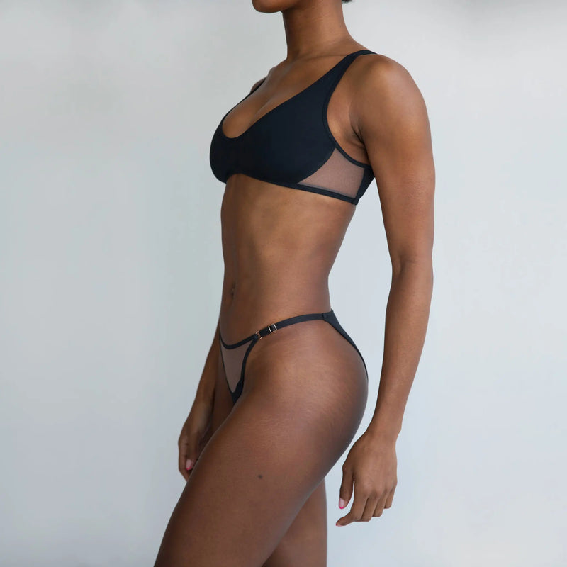 Core Adjustable Cheeky Bikini Black - Monique Morin Model 5’8’’ wearing size XS