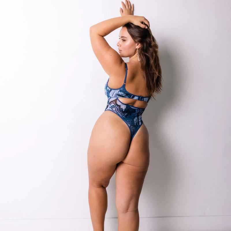 Storm wired bodysuit - Monique Morin Model 5'7" 36DD wearing size XL