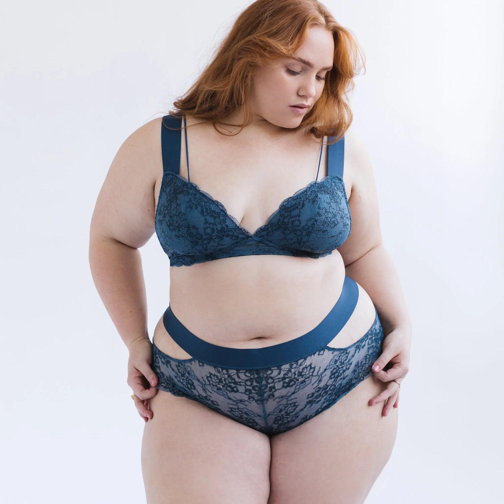 Wild Lace Plunge Bralette Dark Denim Blue - Monique Morin Model 5'4" 40B wearing size XL